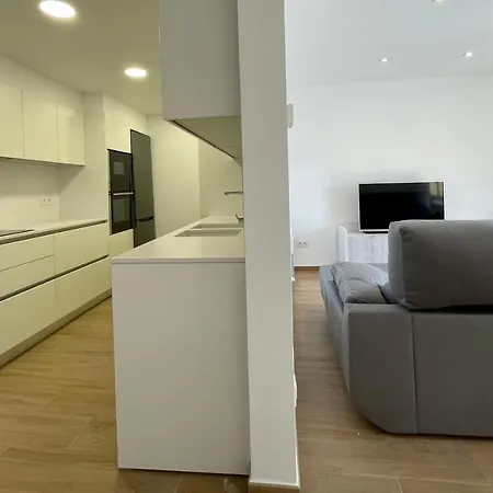 Deluxe 2 By Costabravaway Apartment *